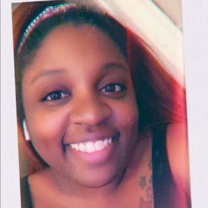 Meet your Posher, Elena